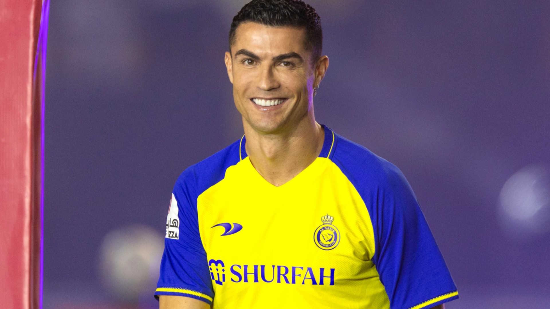 Cristiano Ronaldo gây tranh cãi trong đội hình tiêu biểu FIFPro công bố 