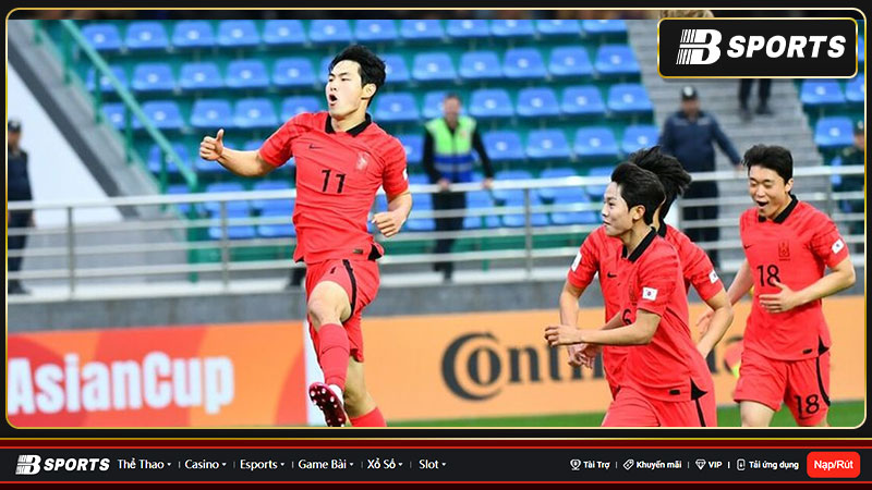 Tình huống Kang Seong-jin lập siêu phẩm giúp U20 Hàn Quốc chiến thắng