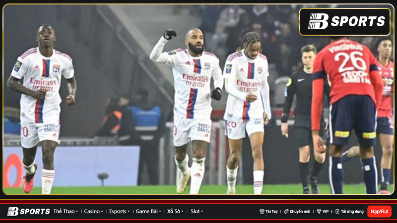 Lille hòa Lyon 0-0 trong hiệp 1
