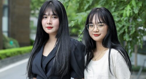 Tiktoker Gấm Kami và Quỳnh Alee có mối quan hệ thân thiết với nhau như 2 chị em ruột. Cả 2 đều là những hot Tiktoker nổi tiếng tại Việt Nam