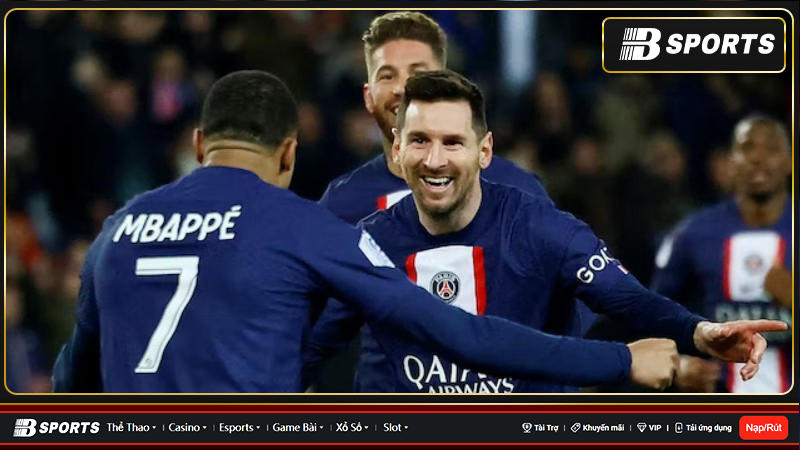 Lionel Messi đã gợi ý rằng anh ấy không vội vàng rời Paris Saint-Germain vào cuối mùa giải.