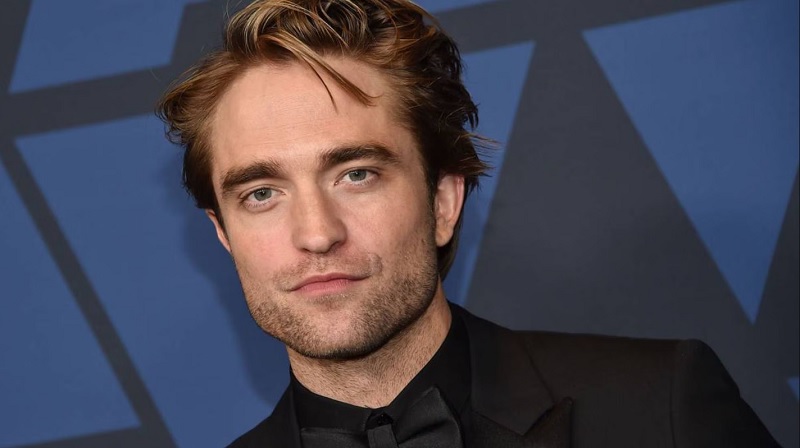 Robert Pattinson nổi tiếng với vai chàng ma cà rồng đẹp trai